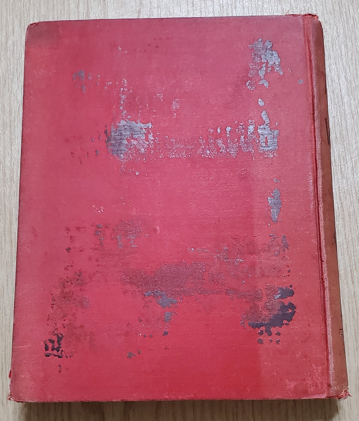 Boyd, James. Red Men on the War Path. Phil: J. H. Moore, (1895). Plates. Pict cloth, gilt. Gilt faded, cloth discolored, covers loose, hinges cracked, "Death of Sitting Bull" plate loose and laid in. Fair